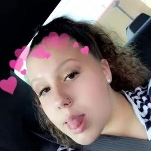 Meet your Posher, Abbi